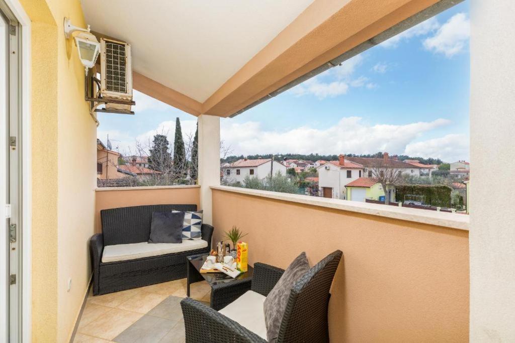 Apartment Mladenka Пула Екстериор снимка
