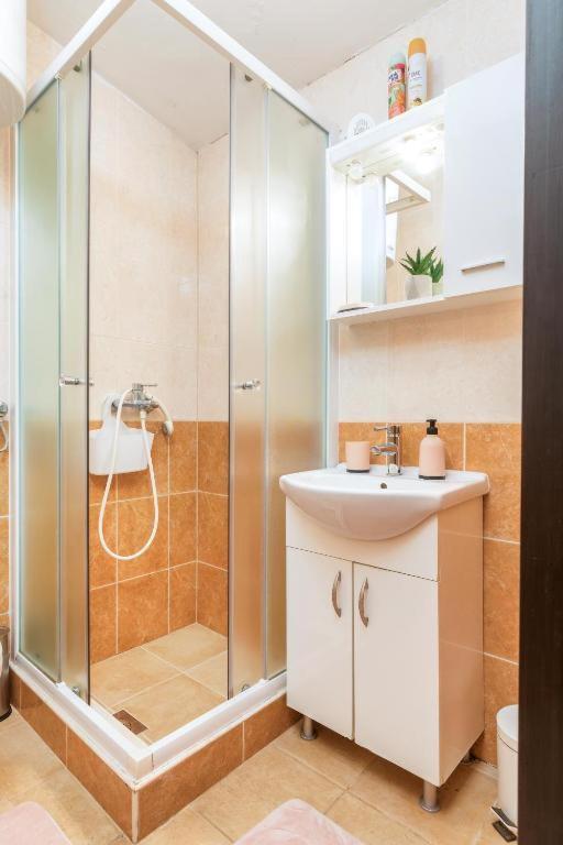 Apartment Mladenka Пула Екстериор снимка