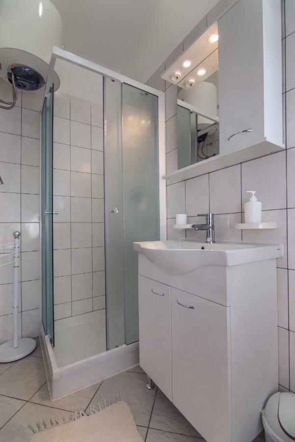 Apartment Mladenka Пула Екстериор снимка